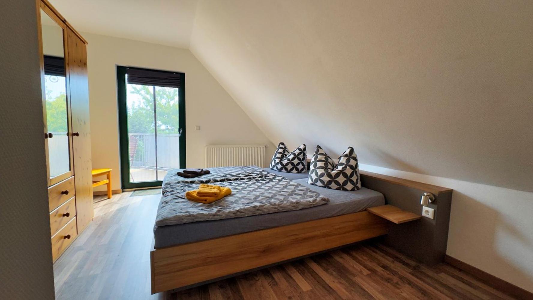 Ferienhaus Zum Findling Гёрен Экстерьер фото